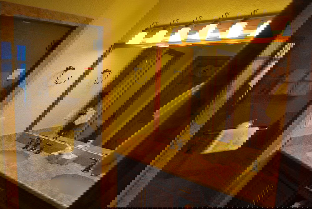 White Pines 2-BD At Westgate - Apex - thumb 4