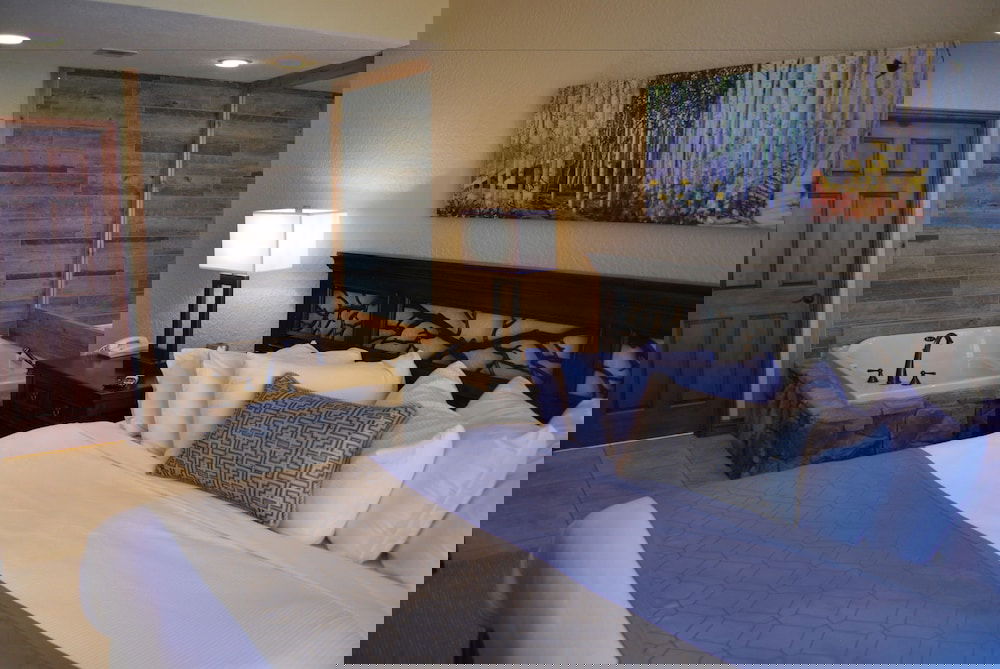 White Pines 2-BD At Westgate - Apex - thumb 1