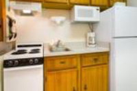 Georgian Inn Beach Club