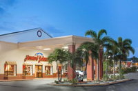 Howard Johnson by Wyndham Ft. Myers FL