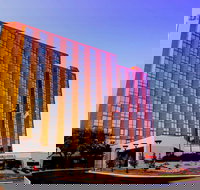 Hilton Arlington - Tourism Bookings