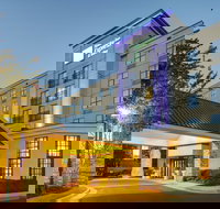 Holiday Inn Express  Suites Atlanta Buckhead an IHG Hotel - Tourism Bookings