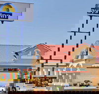 Days Inn by Wyndham Louisville Airport Fair and Expo Center - Tourism Bookings