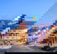 Econo Lodge - Tourism Bookings