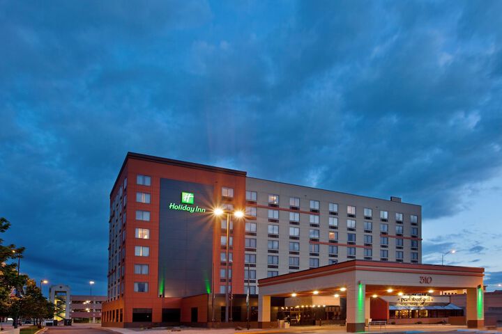 Holiday Inn Grand Rapids Downtown, An IHG Hotel - thumb 1