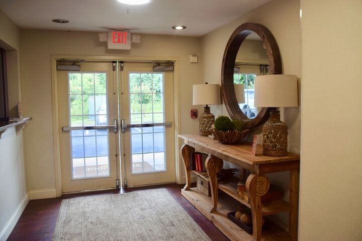 Stay Plus Extended Stay Suites - thumb 2