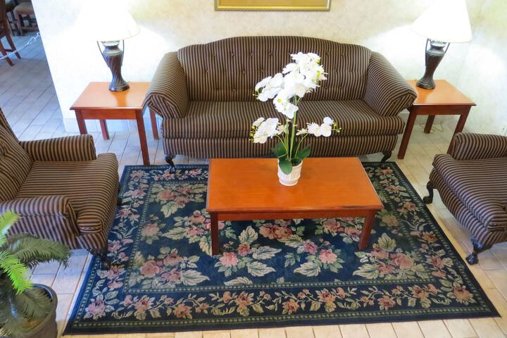 Econo Lodge Villa Rica - thumb 6