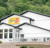 Super 8 by Wyndham Winona MN - Tourism Bookings