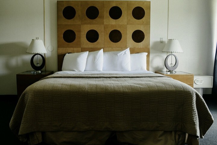 Finger Lakes Hotel - thumb 7