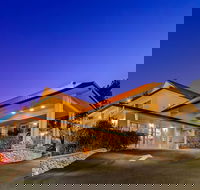 Best Western Cedar Inn  Suites - Tourism Bookings