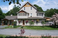 Lazy Pond Bed  Breakfast