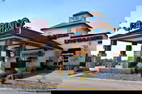 Lakeside Hotel Casino