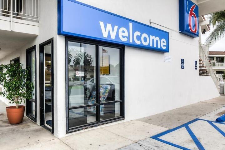 Motel 6 Camarillo, CA - thumb 3