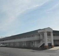 Econo Lodge Inn  Suites - Tourism Bookings