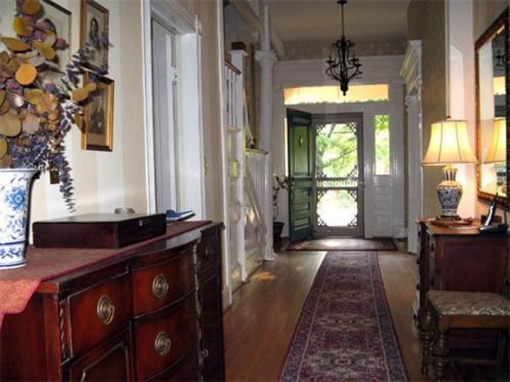 Charles Bass House Bed & Breakfast - thumb 1