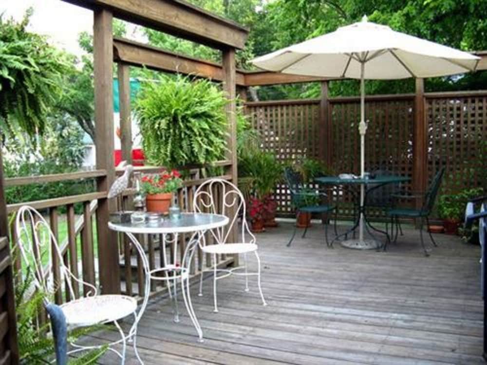 Charles Bass House Bed & Breakfast - thumb 0