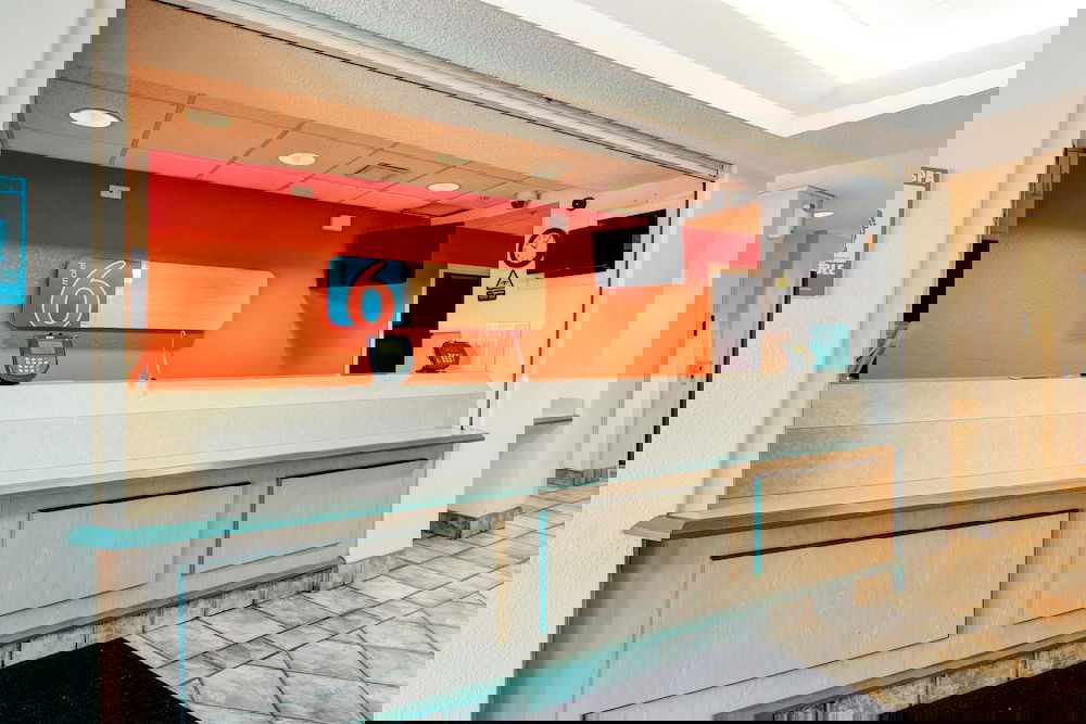 Motel 6 Aurora, CO - East Aurora - thumb 4