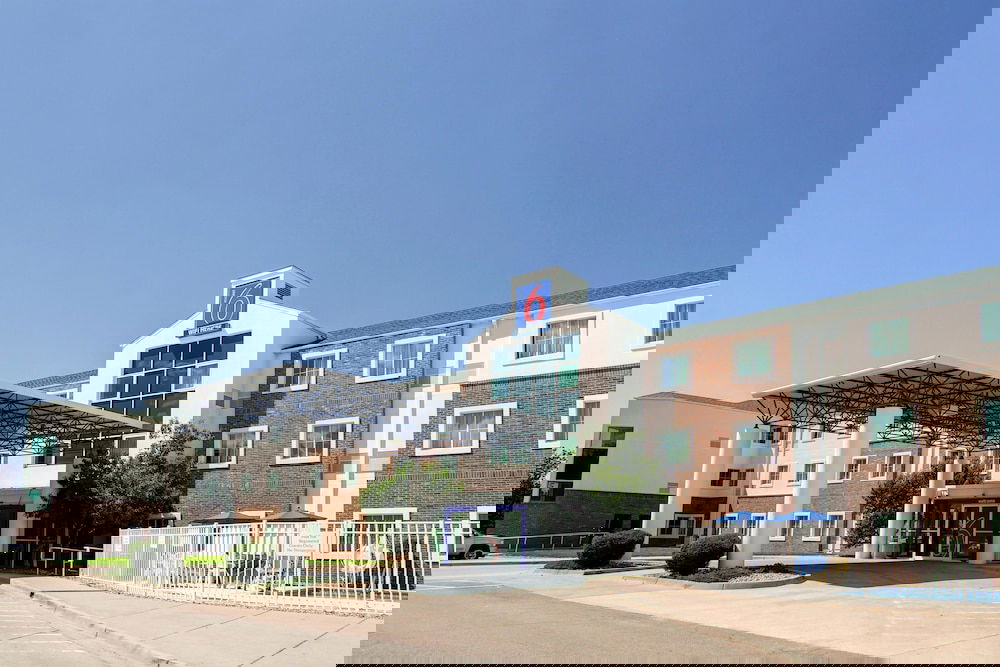 Motel 6 Aurora, CO - East Aurora - thumb 1