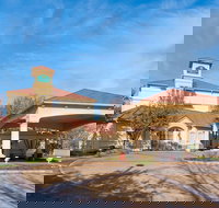 La Quinta Inn  Suites by Wyndham St. Louis Westport - Tourism Bookings