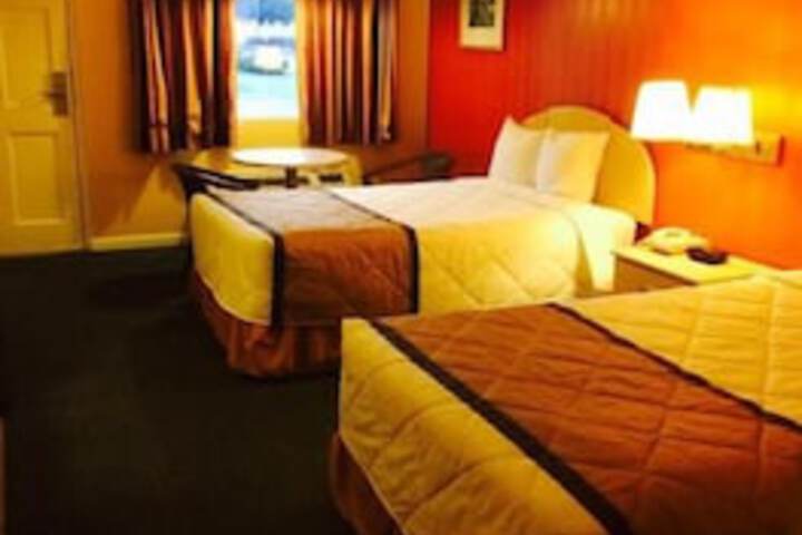 Duffy's Motel - thumb 6