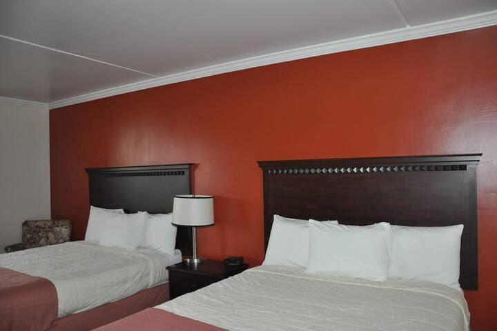 Budget Inn - thumb 3