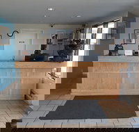 Stay Express Inn Hamilton - Tourism Bookings