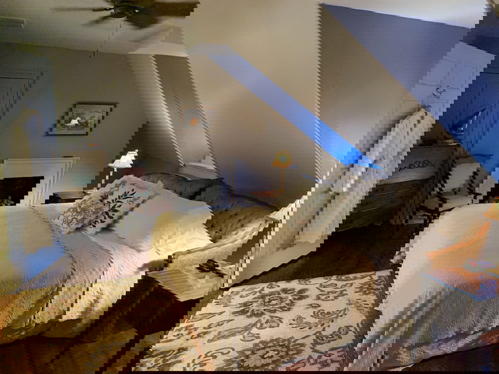 The Lily Inn - thumb 3