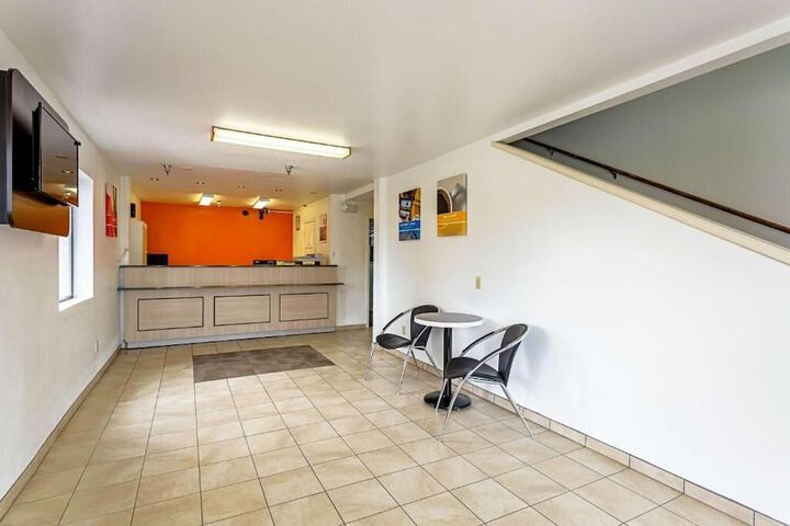 Motel 6 Espanola, NM - thumb 6