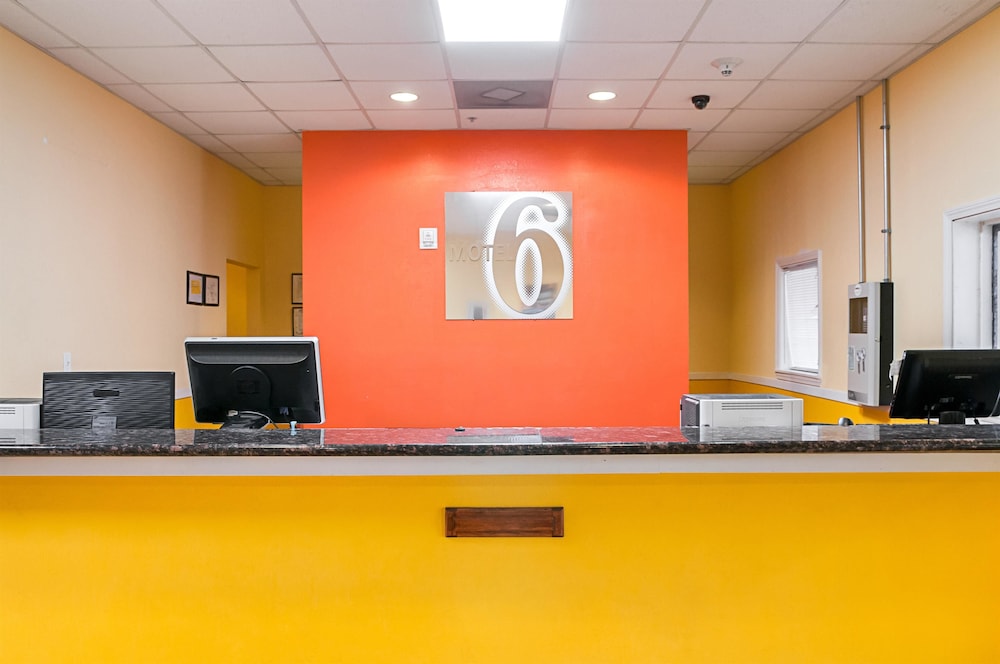 Motel 6 New Orleans, LA - Near Downtown - thumb 5