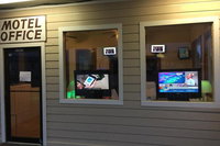 Knights Inn George West