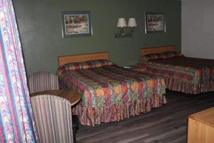 American Motor Inn - thumb 6