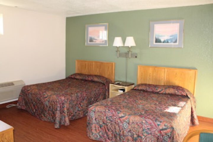 American Motor Inn - thumb 0