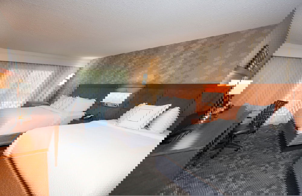 Courtyard By Marriott Boston Westborough - thumb 6