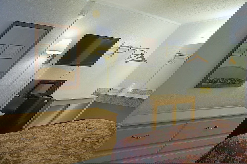 Eastern Shore Motel - thumb 4