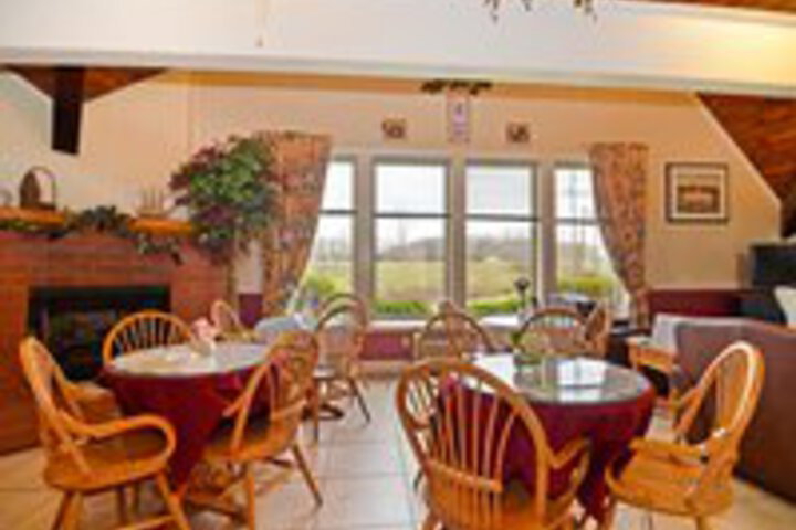 Econo Lodge - thumb 6