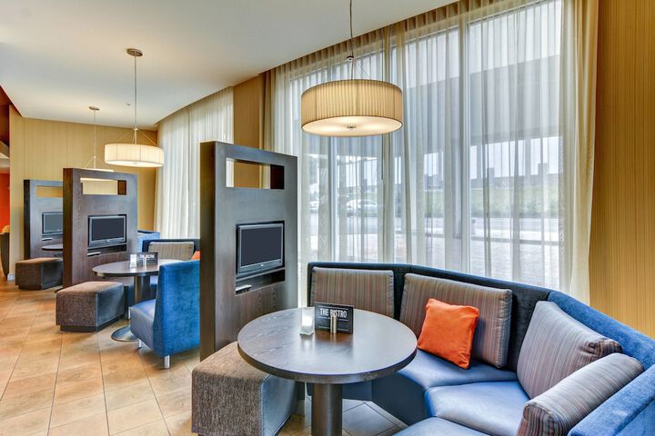 Courtyard By Marriott Bridgeport Clarksburg - thumb 6