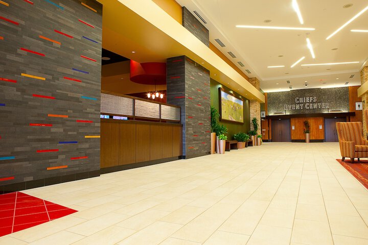 Shoshone Bannock Hotel - thumb 2