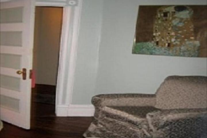 Bronx Guest House - thumb 7