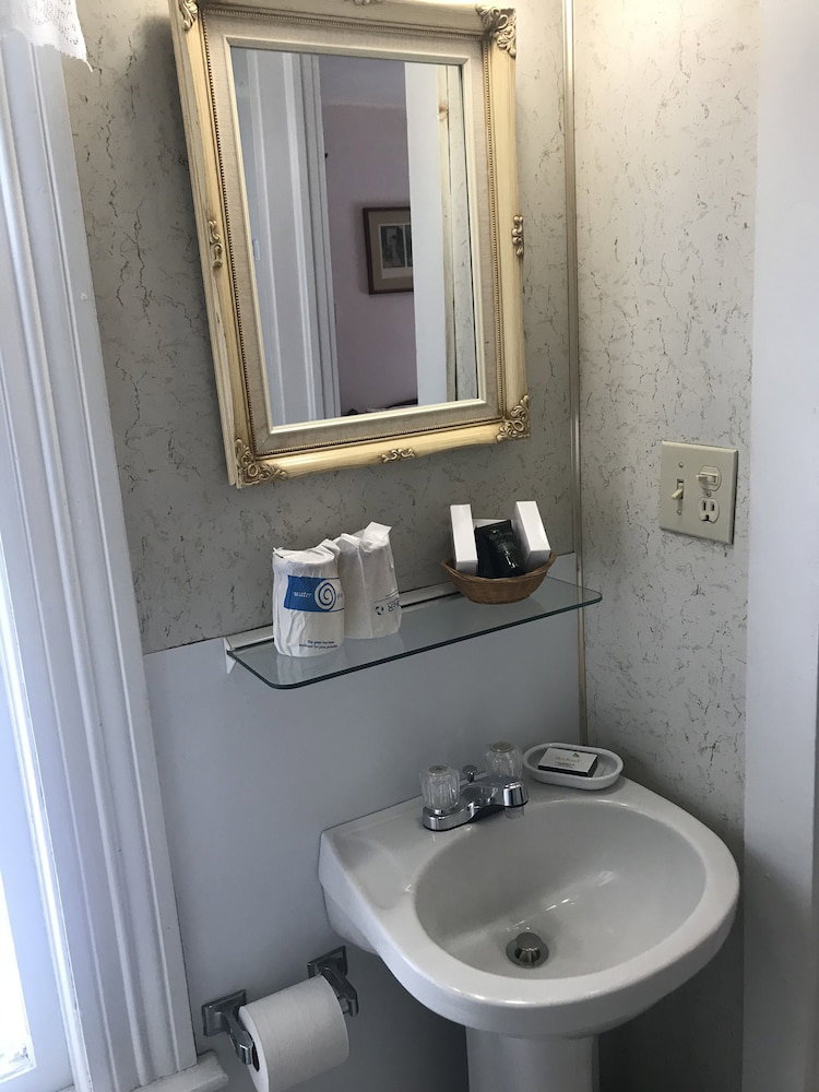 The Inn At Starlight Lake - thumb 6