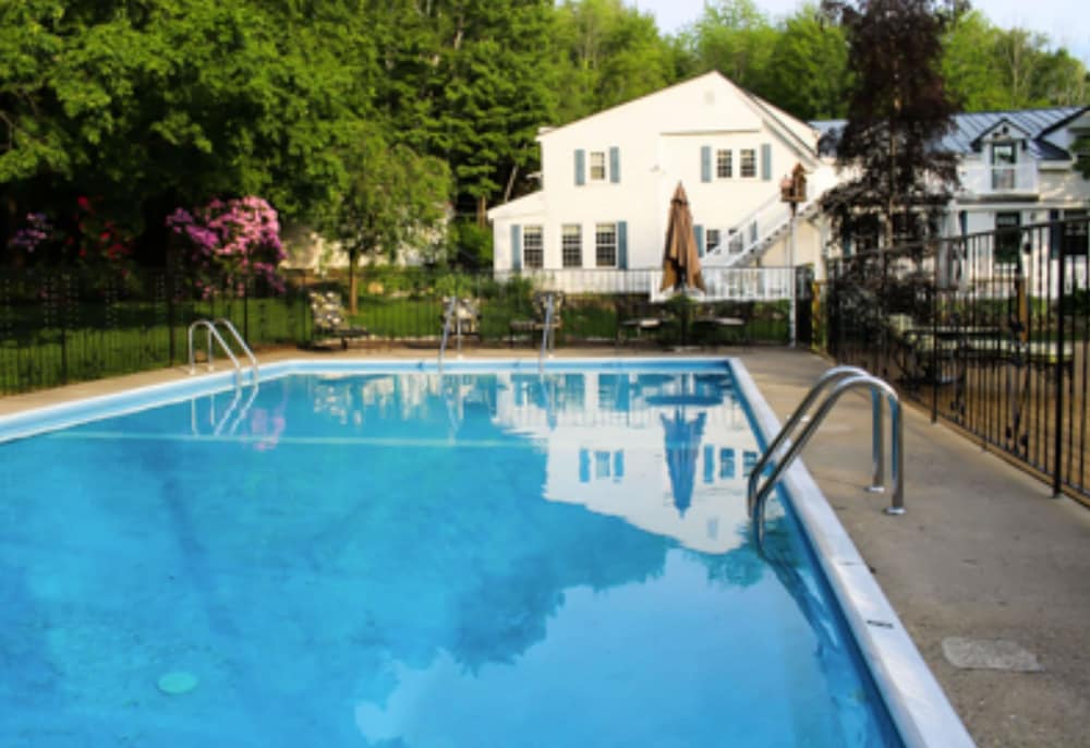 The Nutmeg Inn - thumb 5