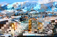 Three Seasons Hotel Suites by Crested Butte Lodging