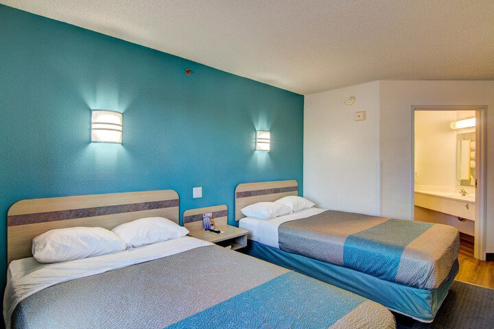 Motel 6 Menomonie, WI - thumb 7