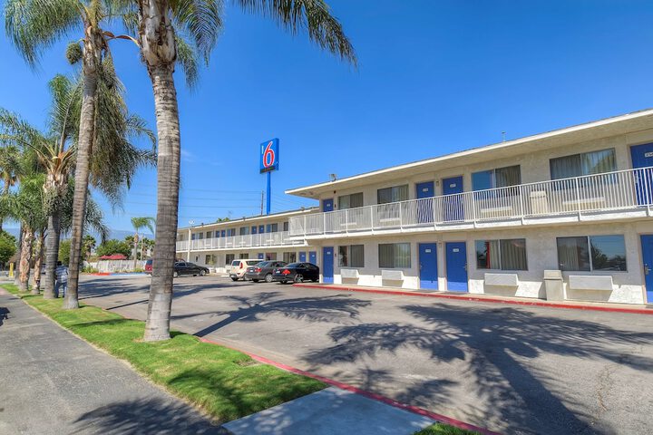 Motel 6 San Bernardino CA South - thumb 2