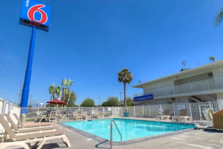 Motel 6 San Bernardino CA South - thumb 0