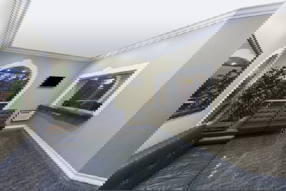 Super 8 By Wyndham San Diego Hotel Circle - thumb 3