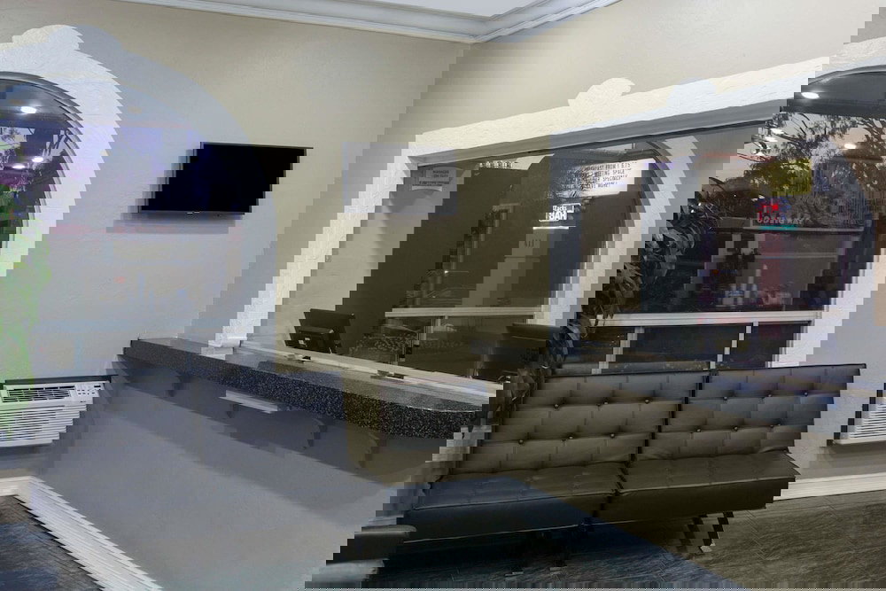 Super 8 By Wyndham San Diego Hotel Circle - thumb 4