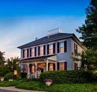 Artists Inn  Gallery - Tourism Bookings