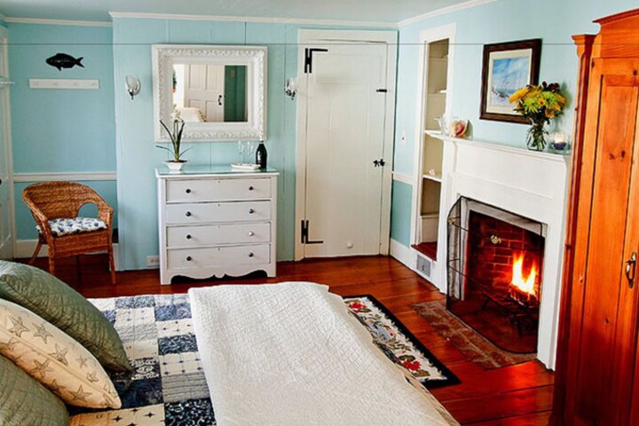 1750 Inn At Sandwich Center - thumb 1