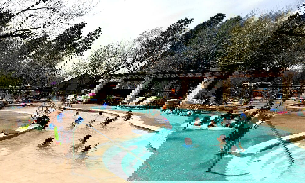 Rustic Creek Ranch Resort - thumb 3