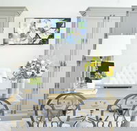 5th East Hall Bed  Breakfast - Tourism Bookings